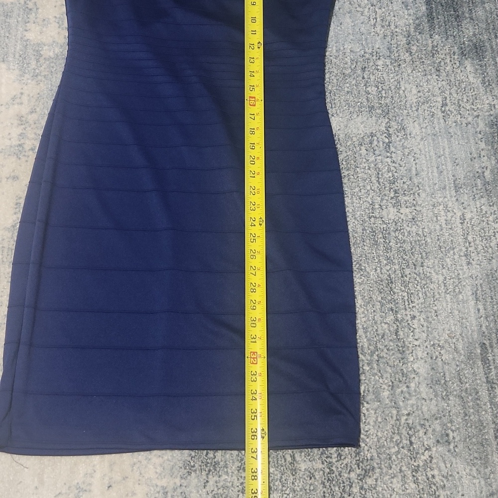 Bisou Bisou Fitted Navy Bandage Dress with Scoop Neck Size 14 - Picture 7 of 7